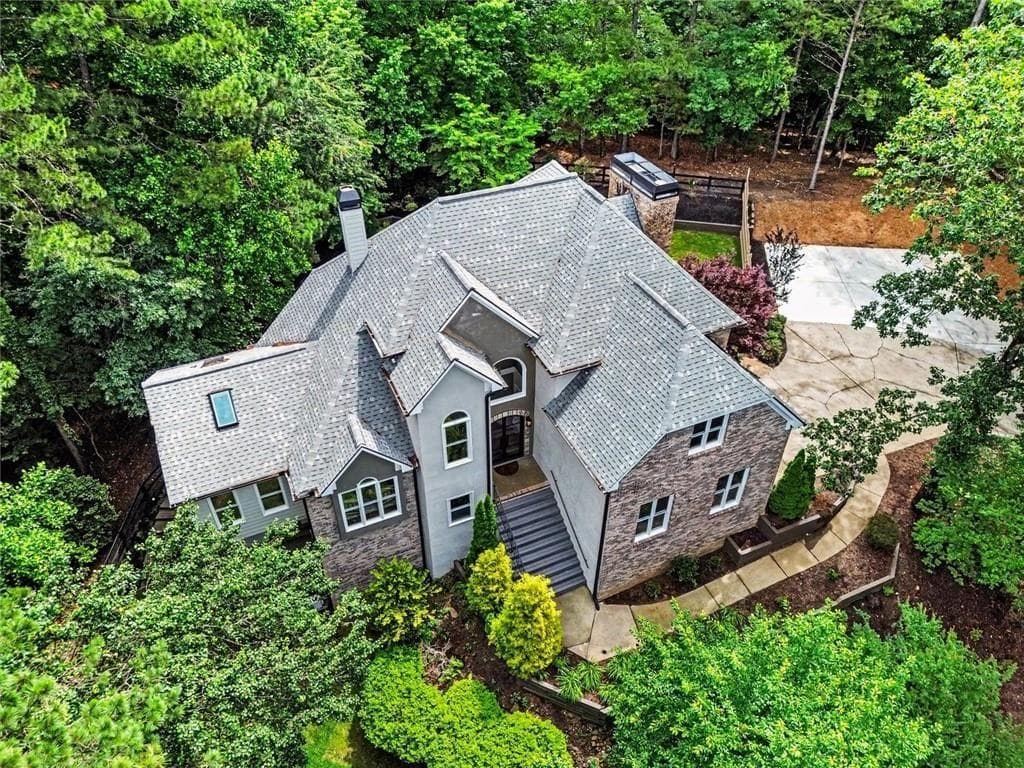 5 bedroom, 4 bathroom, 4,783 sq ft single family residence under contract at 13 Southridge Trail, Cartersville, GA 30120 — photo 3