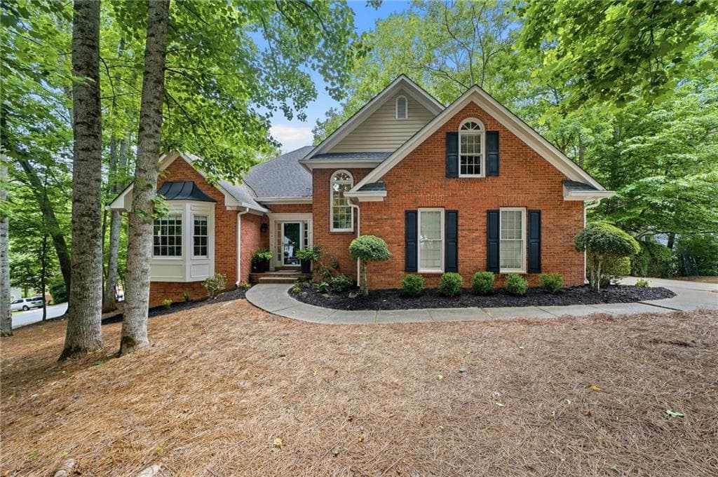 5 bedroom, 4 bathroom, 3,274 sq ft single family residence sold at 3801 Woodruff Court, Woodstock, GA 30189