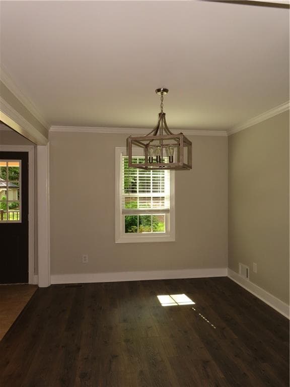 3 bedroom, 2 bathroom single family residence for rent at 5006 Suwanee Dam Road, Suwanee, GA 30024 for $3,100 a month — photo 9
