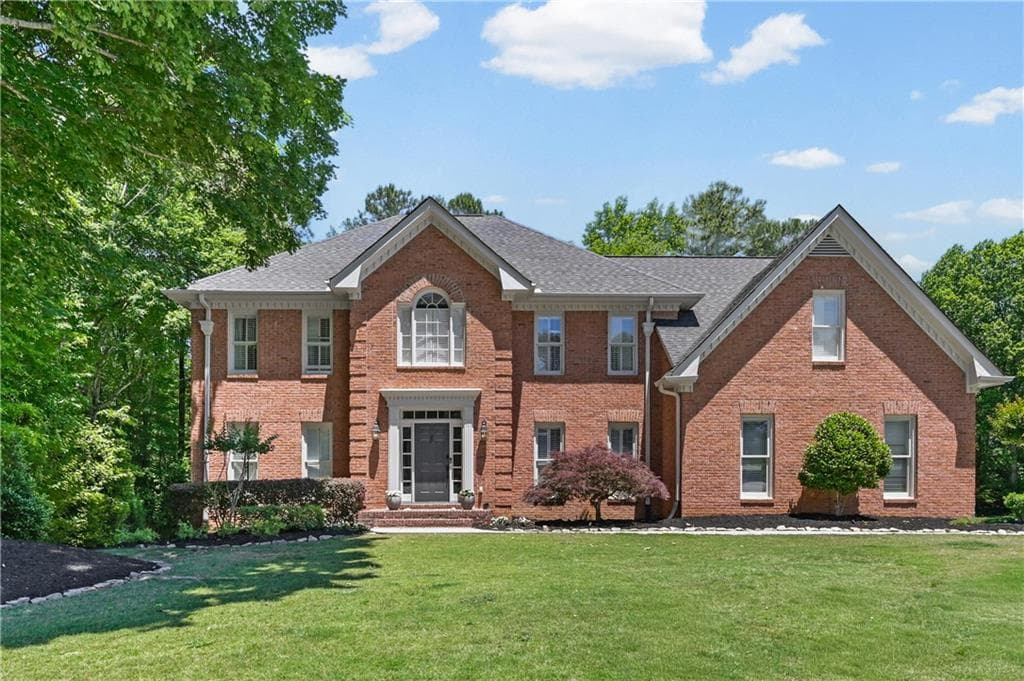 6 bedroom, 4 bathroom, 4,729 sq ft single family residence sold at 1470 Blyth Walk, Snellville, GA 30078