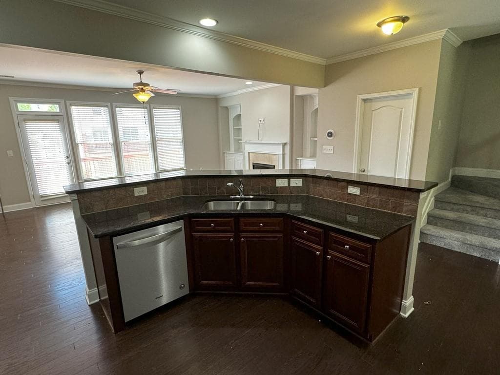 4 bedroom, 4 bathroom, 1,748 sq ft townhouse for rent at 3329 Twinrose Place, Alpharetta, GA 30004 for $2,850 a month — photo 5
