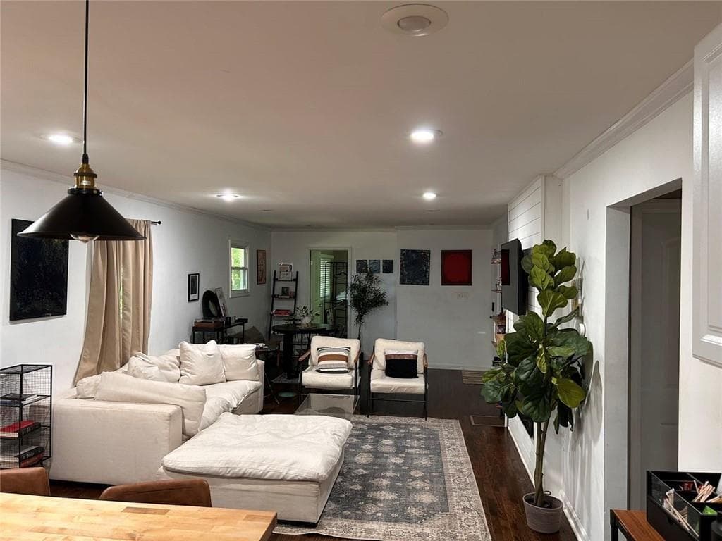 3 bedroom, 2 bathroom, 1,350 sq ft single family residence for sale at 2469 Stone Road, East Point, GA 30344 — photo 7