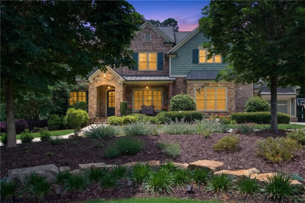 6 bedroom, 6 bathroom, 7,123 sq ft single family residence for sale at 5365 Lake Redwine Cove, Acworth, GA 30101 — photo 4