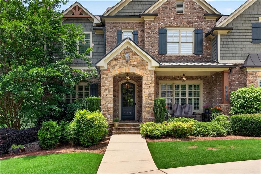 6 bedroom, 6 bathroom, 7,123 sq ft single family residence for sale at 5365 Lake Redwine Cove, Acworth, GA 30101 — photo 3