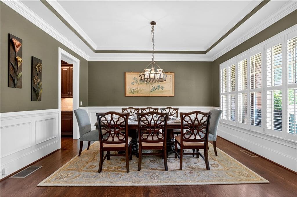 6 bedroom, 6 bathroom, 7,123 sq ft single family residence for sale at 5365 Lake Redwine Cove, Acworth, GA 30101 — photo 6