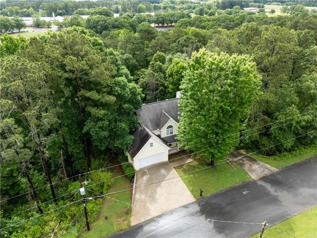 4 bedroom, 4 bathroom, 3,207 sq ft single family residence for sale at 8 College View Drive, Rome, GA 30161 — photo 3