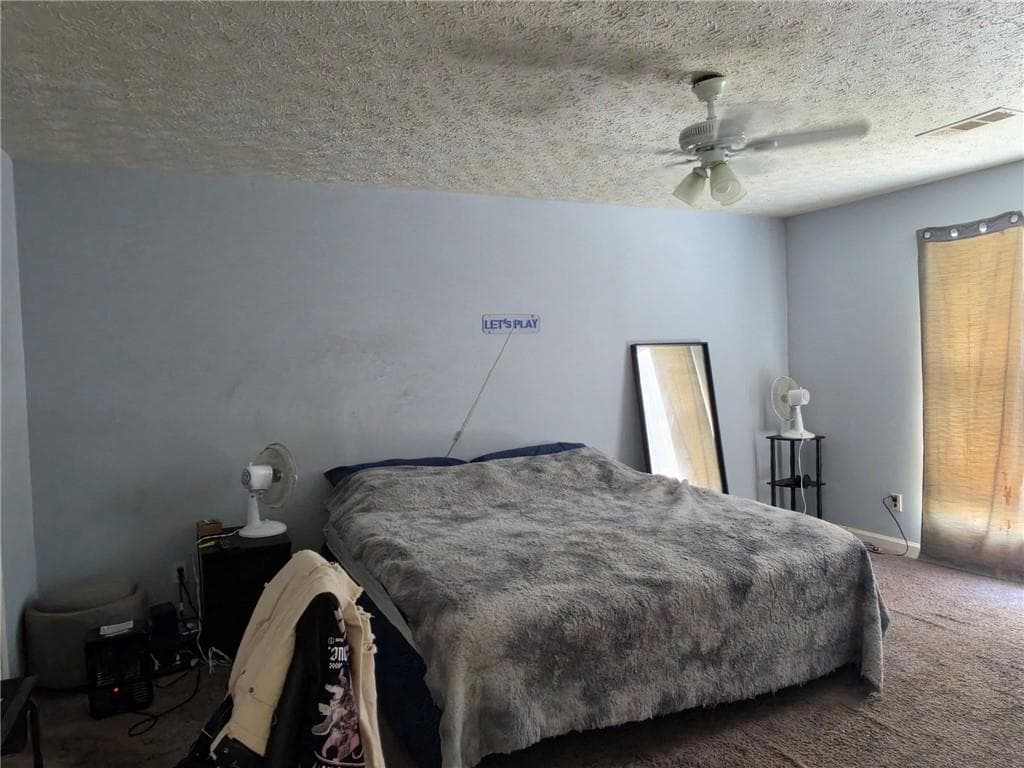 3 bedroom, 2 bathroom, 1,410 sq ft single family residence for sale at 2835 Sapphire Street, Atlanta, GA 30349 — photo 4