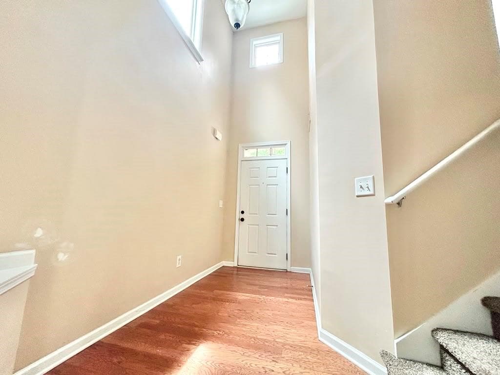 2 bedroom, 3 bathroom other for rent at 64 Creighton Lane, Marietta, GA 30008 for $2,150 a month — photo 2