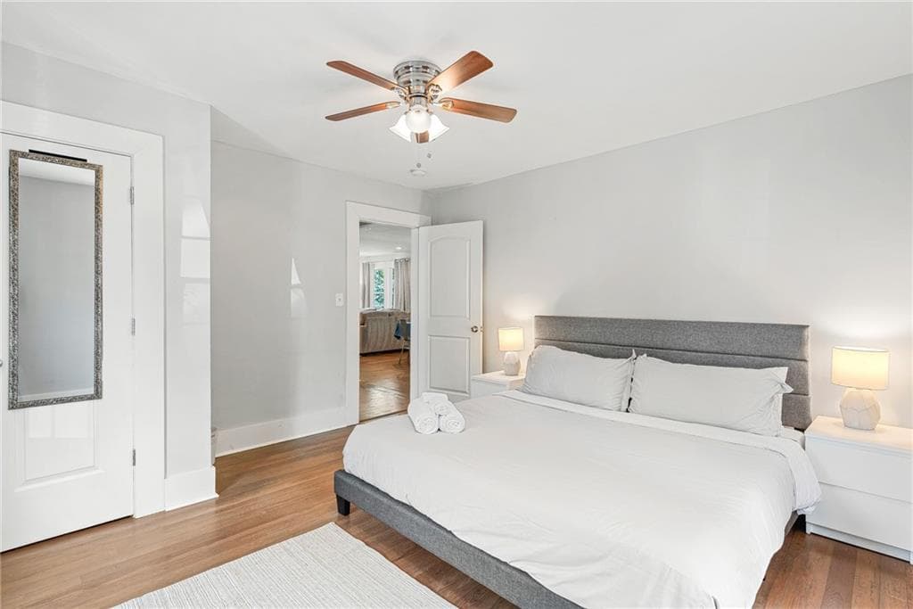 3 bedroom, 2 bathroom single family residence for rent at 1026 Deckner Avenue, Atlanta, GA 30310 for $3,600 a month — photo 8