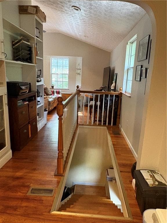 4 bedroom, 4 bathroom, 2,634 sq ft single family residence for sale at 5529 Willow Brook Drive, Norcross, GA 30093 — photo 6