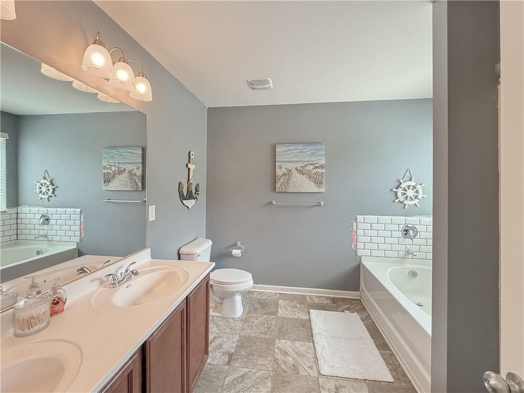 4 bedroom, 3 bathroom, 2,840 sq ft single family residence under contract at 1303 Cardena Court, Gainesville, GA 30504 — photo 10