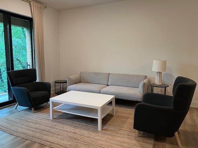 1 bedroom, 1 bathroom, 804 sq ft condominium for rent at 112 Rogers Street 403, Atlanta, GA 30317 for $1,950 a month — photo 3