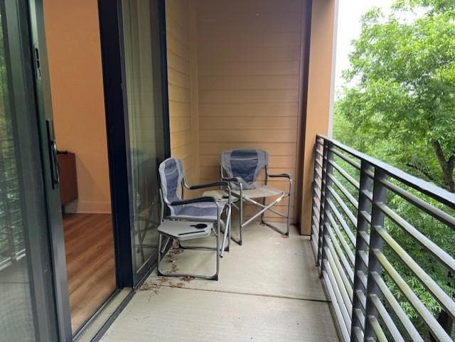 1 bedroom, 1 bathroom, 804 sq ft condominium for rent at 112 Rogers Street 403, Atlanta, GA 30317 for $1,950 a month — photo 4