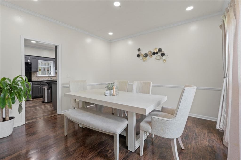 4 bedroom, 3 bathroom, 2,537 sq ft single family residence for sale at 255 Timber Oak Cove, Lawrenceville, GA 30043 — photo 6