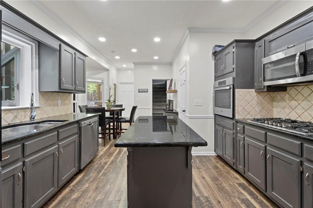 4 bedroom, 3 bathroom, 2,537 sq ft single family residence for sale at 255 Timber Oak Cove, Lawrenceville, GA 30043 — photo 7
