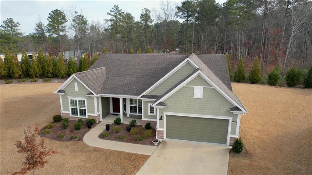 2 bedroom, 3 bathroom, 2,744 sq ft single family residence for sale at 1011 Slip Path, Greensboro, GA 30642