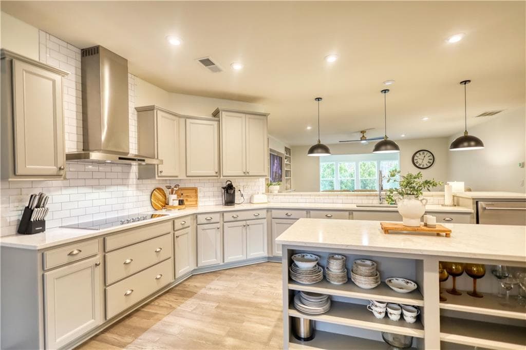 2 bedroom, 3 bathroom, 2,744 sq ft single family residence for sale at 1011 Slip Path, Greensboro, GA 30642 — photo 5