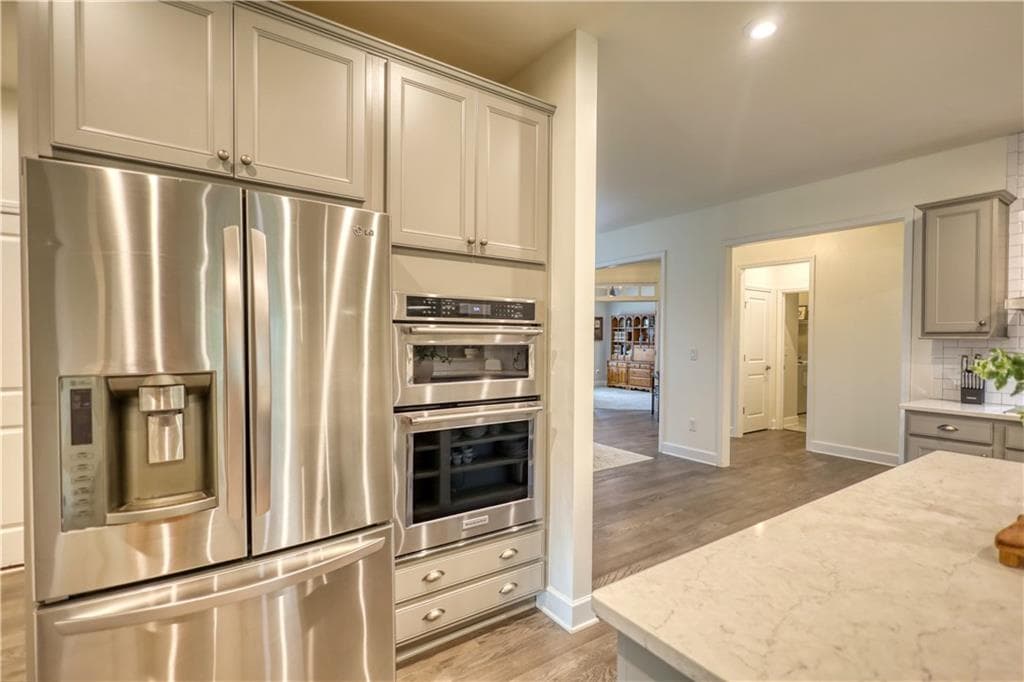2 bedroom, 3 bathroom, 2,744 sq ft single family residence for sale at 1011 Slip Path, Greensboro, GA 30642 — photo 8
