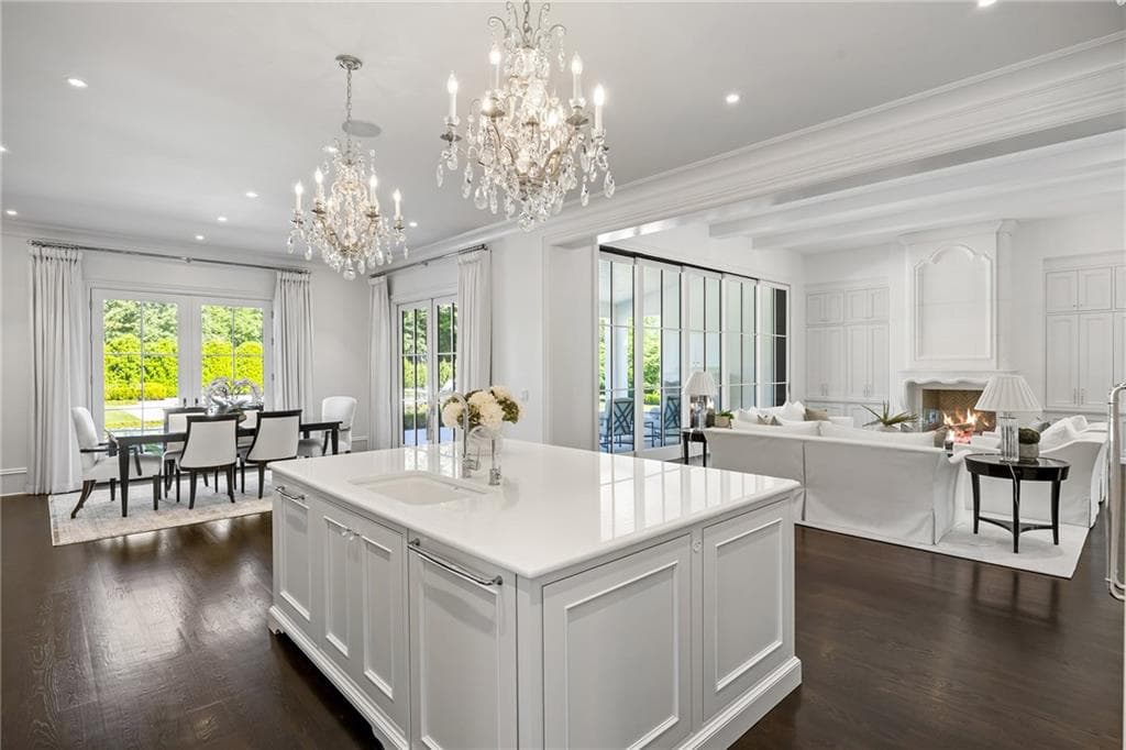 5 bedroom, 6 bathroom, 11,438 sq ft single family residence for sale at 1640 Kenai Road, Marietta, GA 30064 — photo 7