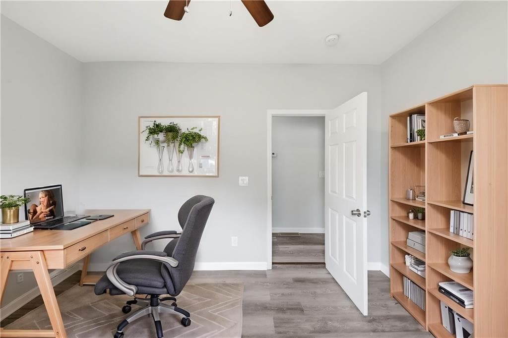 3 bedroom, 2 bathroom, 1,560 sq ft single family residence for sale at 1152 Wedgewood Drive, Atlanta, GA 30318 — photo 5
