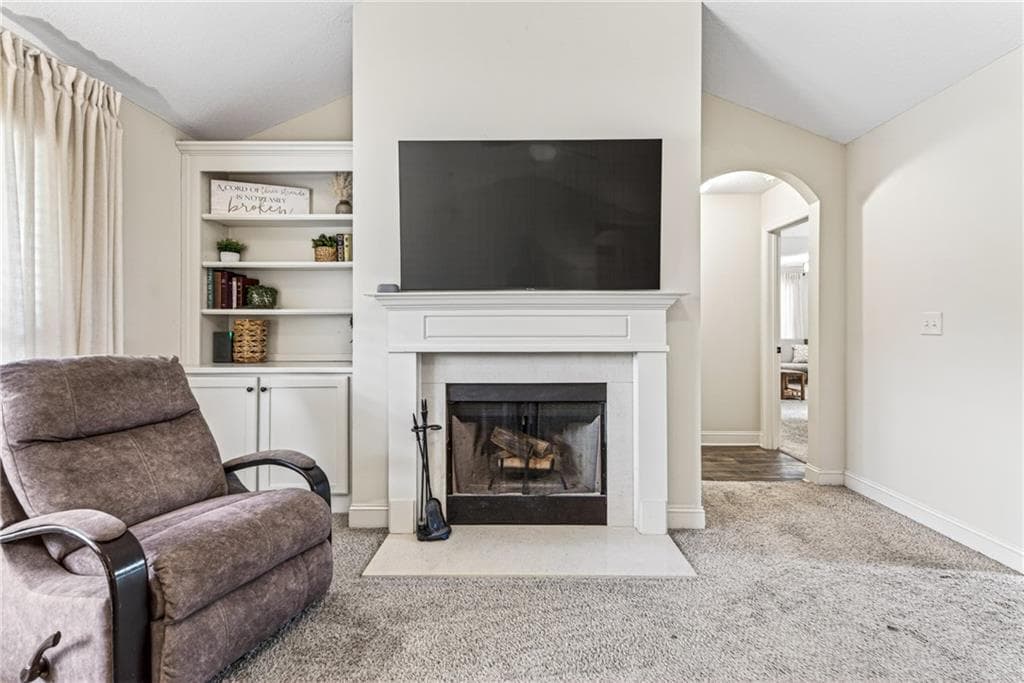 3 bedroom, 3 bathroom, 1,808 sq ft single family residence for sale at 32 Armstrong Drive, Mansfield, GA 30055 — photo 4