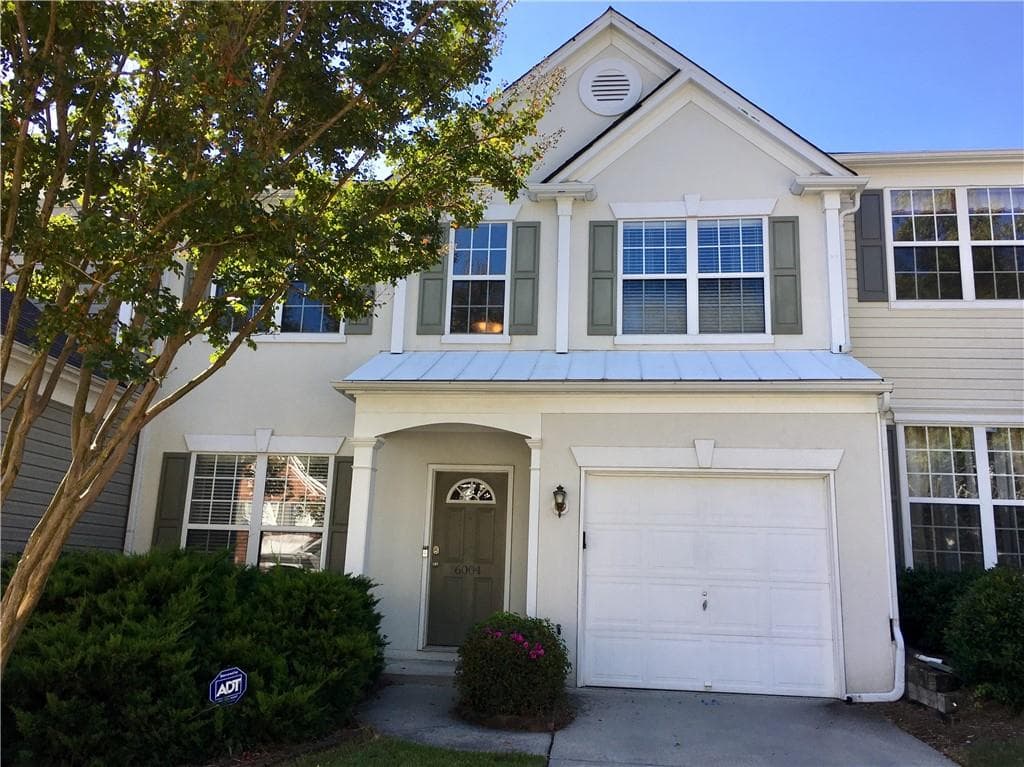 3 bedroom, 3 bathroom, 1,616 sq ft townhouse for rent at 6004 Falling Water Court, Roswell, GA 30076 for $2,500 a month — photo 1 of 25