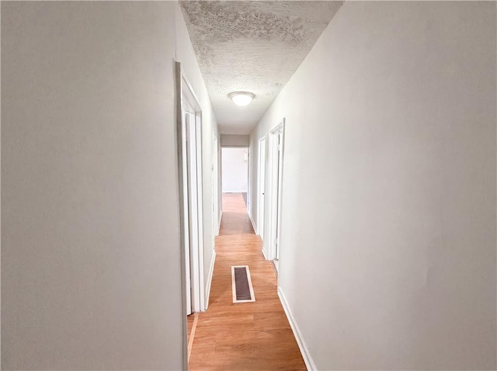 3 bedroom, 1 bathroom, 752 sq ft single family residence for sale at 1396 Pine Drive, Atlanta, GA 30349 — photo 9