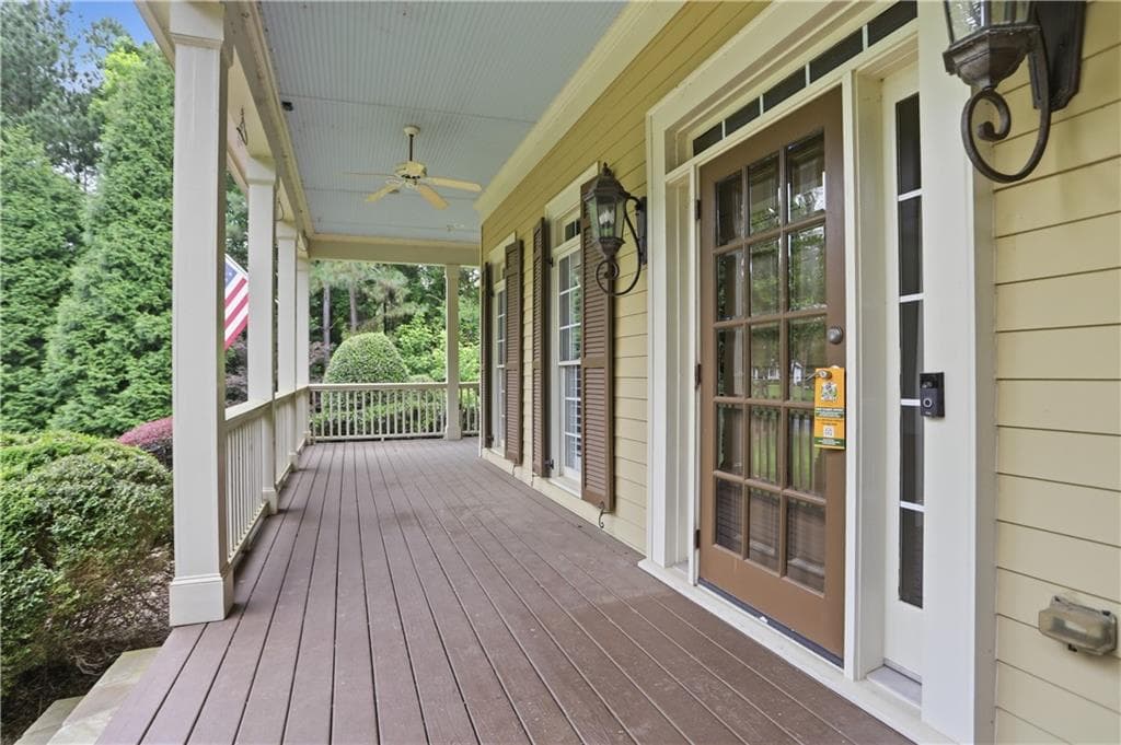 6 bedroom, 8 bathroom, 7,117 sq ft single family residence for sale at 900 Treyburn Run, Alpharetta, GA 30004 — photo 6