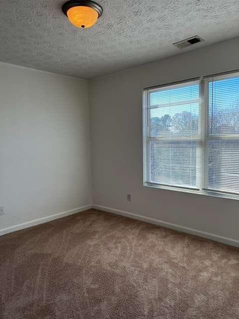 3 bedroom, 2 bathroom, 1,292 sq ft condominium under contract at 10303 Waldrop Place, Decatur, GA 30034 — photo 5