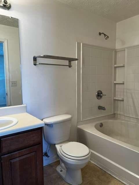 3 bedroom, 2 bathroom, 1,292 sq ft condominium under contract at 10303 Waldrop Place, Decatur, GA 30034 — photo 9