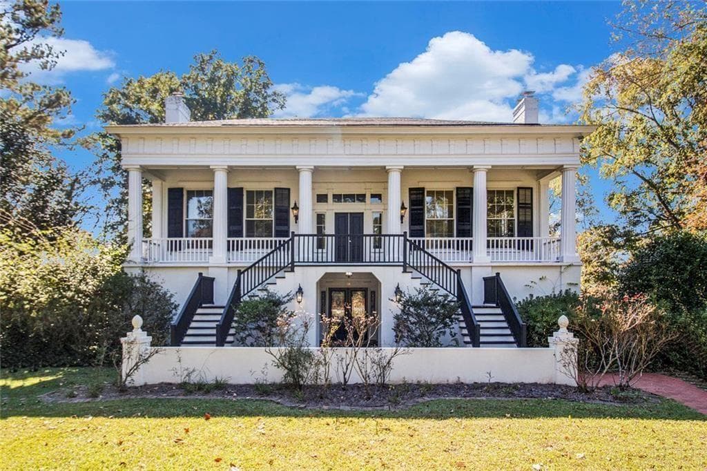 4 bedroom, 3 bathroom, 3,620 sq ft single family residence for sale at 112 Hillcrest Road, West Point, GA 31833