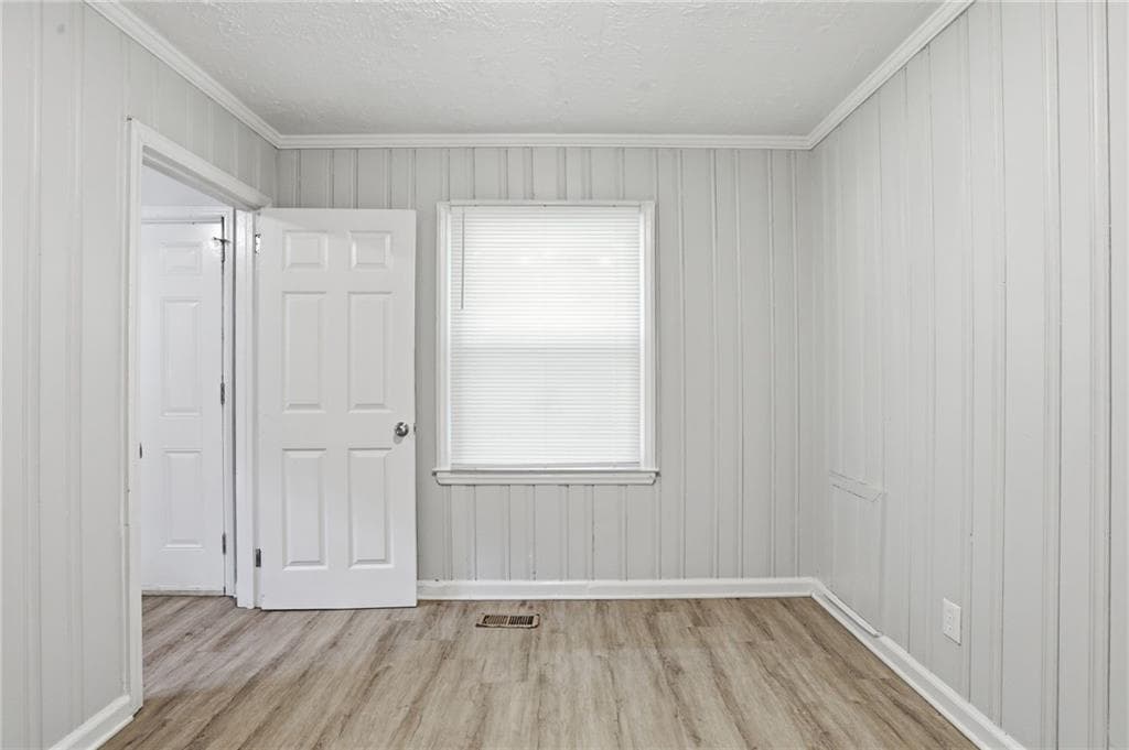 3 bedroom, 1 bathroom, 1,000 sq ft single family residence for sale at 2246 Polar Rock Terrace, Atlanta, GA 30315 — photo 8