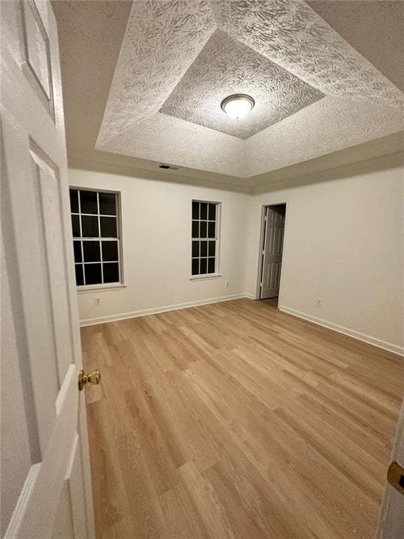 3 bedroom, 3 bathroom, 1,422 sq ft townhouse for sale at 1181 Vintage Pointe Drive, Lawrenceville, GA 30044 — photo 9