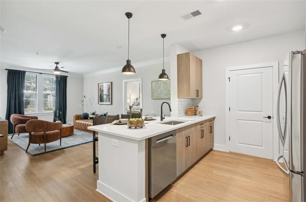 2 bedroom, 2 bathroom apartment for rent at 1155 Lavista Road 2142, Atlanta, GA 30324 for $2,038 a month — photo 2