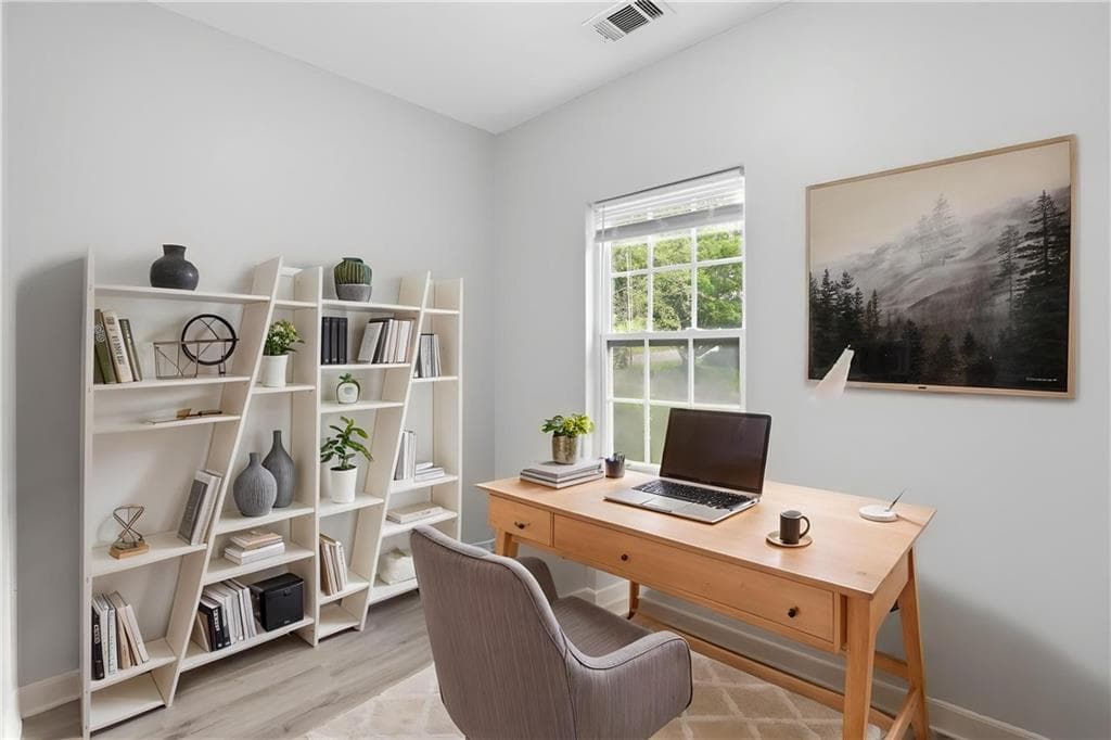 4 bedroom, 3 bathroom, 2,000 sq ft single family residence for sale at 820 Magna Carta Drive, Atlanta, GA 30318 — photo 4