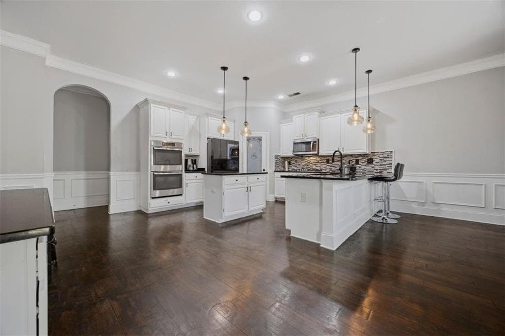 5 bedroom, 4 bathroom, 4,186 sq ft single family residence for sale at 1942 Weatherby Way Court, Dacula, GA 30019 — photo 7