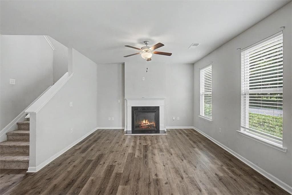 4 bedroom, 3 bathroom, 2,269 sq ft single family residence for sale at 212 Mcginnis Circle, Calhoun, GA 30701 — photo 9