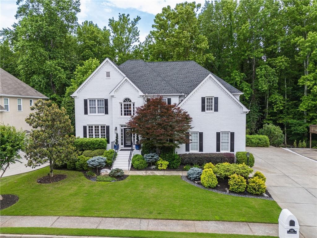 1125 Jennifer Oaks Drive