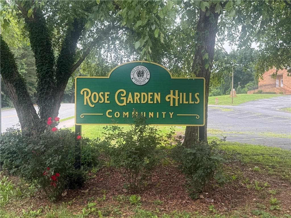 unimproved land for sale at 2560 Gordon Circle, Smyrna, GA 30080 — photo 1 of 5