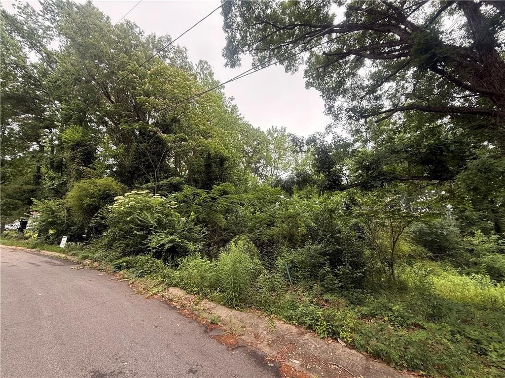 unimproved land for sale at 2560 Gordon Circle, Smyrna, GA 30080 — photo 3