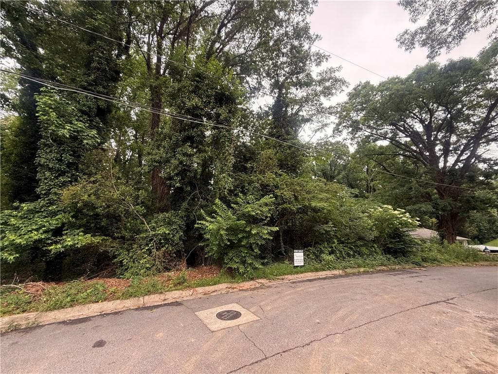 unimproved land for sale at 2560 Gordon Circle, Smyrna, GA 30080 — photo 4