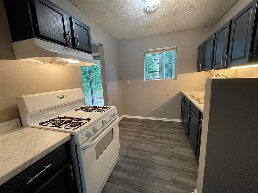 4 bedroom, 1 bathroom, 1,500 sq ft single family residence for rent at 4554 Doral Drive, Atlanta, GA 30331 for $1,550 a month — photo 8