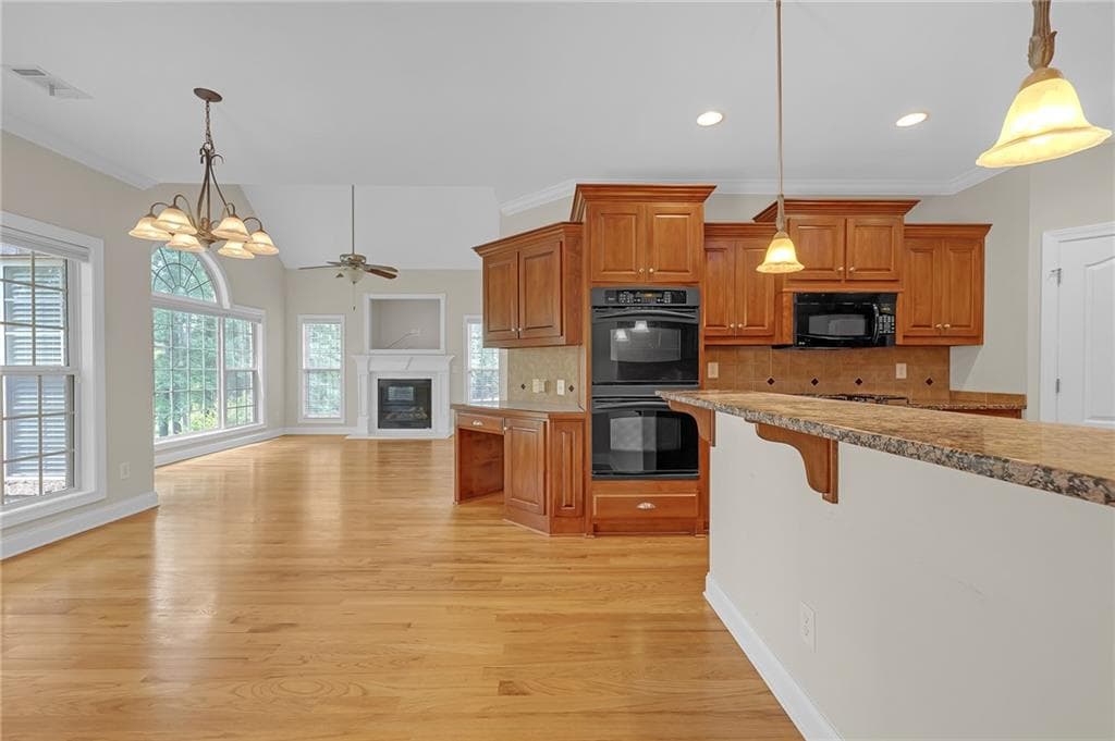5 bedroom, 4 bathroom, 3,222 sq ft single family residence for sale at 6413 Caledon Court, Locust Grove, GA 30248 — photo 9