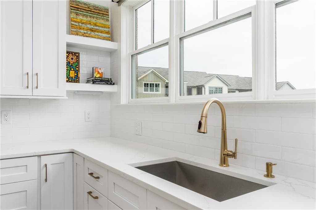 4 bedroom, 4 bathroom, 3,190 sq ft single family residence for sale at 6076 Gaines Street, Norcross, GA 30071 — photo 10