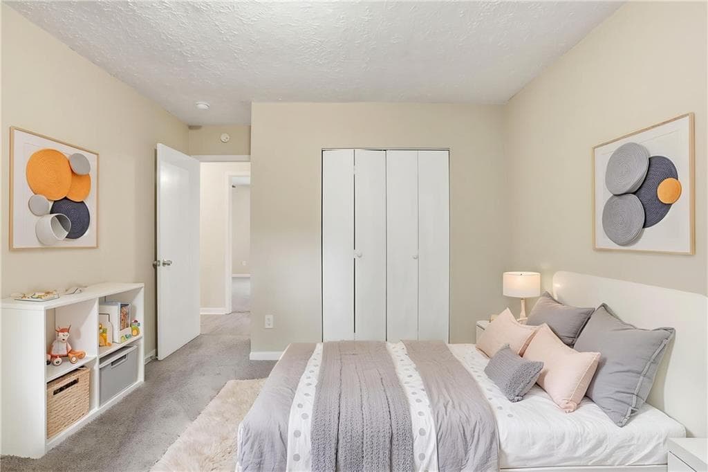 5 bedroom, 3 bathroom, 1,288 sq ft single family residence under contract at 580 Wilson Mill Road, Atlanta, GA 30331 — photo 5