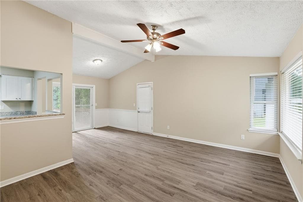 5 bedroom, 3 bathroom, 1,288 sq ft single family residence under contract at 580 Wilson Mill Road, Atlanta, GA 30331 — photo 9