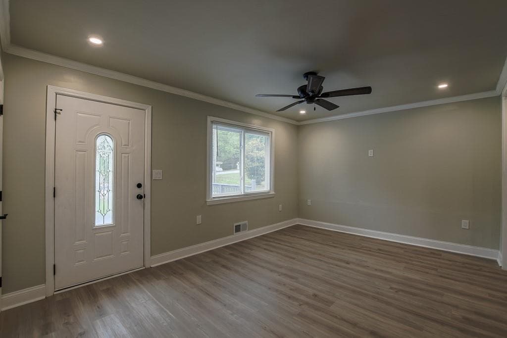 4 bedroom, 3 bathroom, 2,112 sq ft single family residence for sale at 3313 Stoneybrook Drive, Douglasville, GA 30134 — photo 7