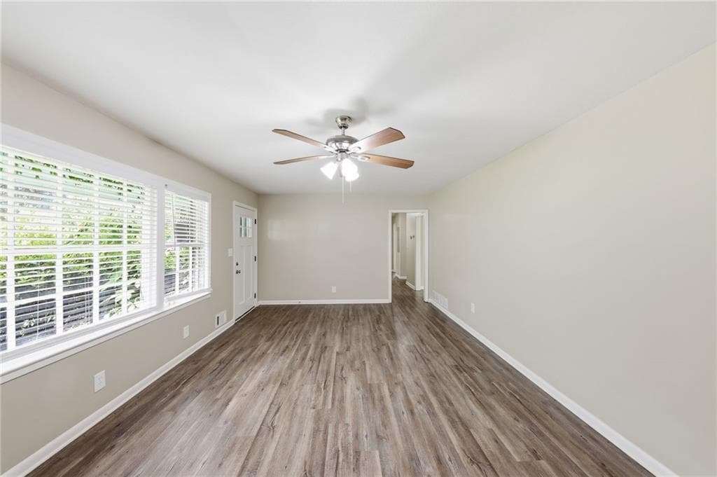 3 bedroom, 2 bathroom, 1,248 sq ft single family residence under contract at 3872 Easterwood Court, Decatur, GA 30032 — photo 9