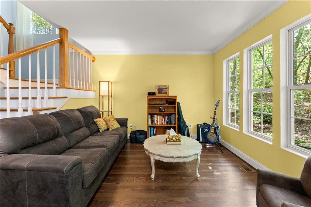 5 bedroom, 4 bathroom, 3,100 sq ft single family residence for sale at 116 Marion Lane, Sautee Nacoochee, GA 30571 — photo 5