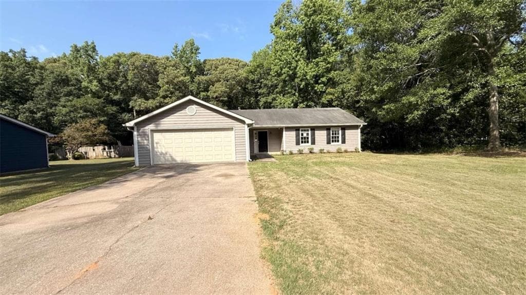 3 bedroom, 2 bathroom, 1,394 sq ft single family residence under contract at 55 Oak Crest Court, Covington, GA 30016